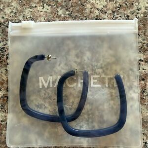 Machete grande square hoops